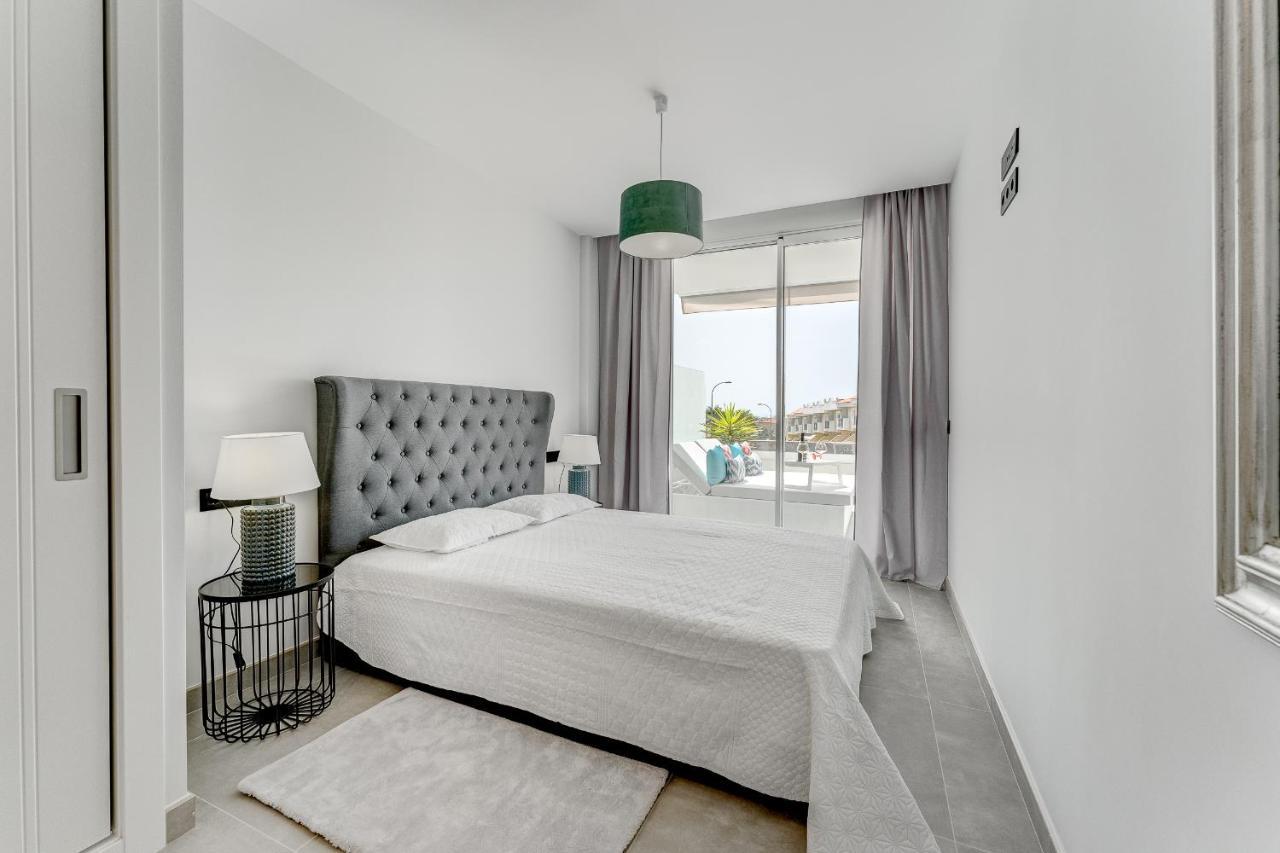 Modern New Apartment Las Terrazas De Costa Adeje. Heated Pool, Big Terrace And Private Parking Exterior foto